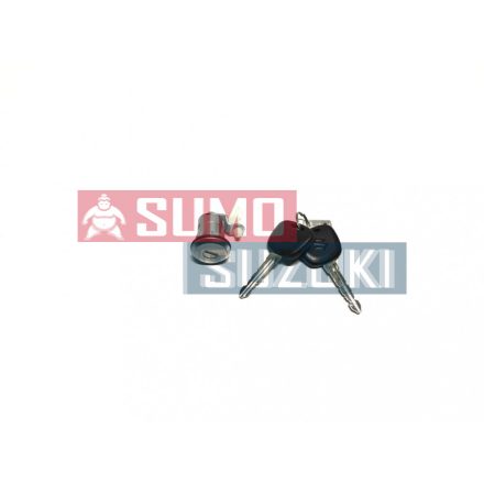 82200-84850 Suzuki Samurai butuc ușă față dreapta
